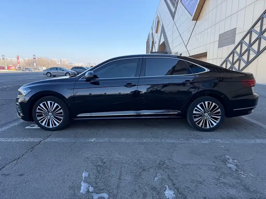 Volkswagen Passat 2022 из CN, фото 3