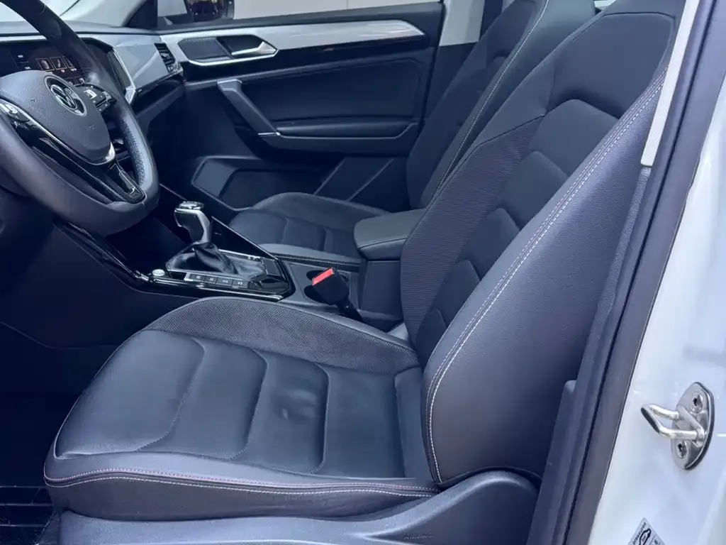 Volkswagen Tayron 2022 из CN, фото 8