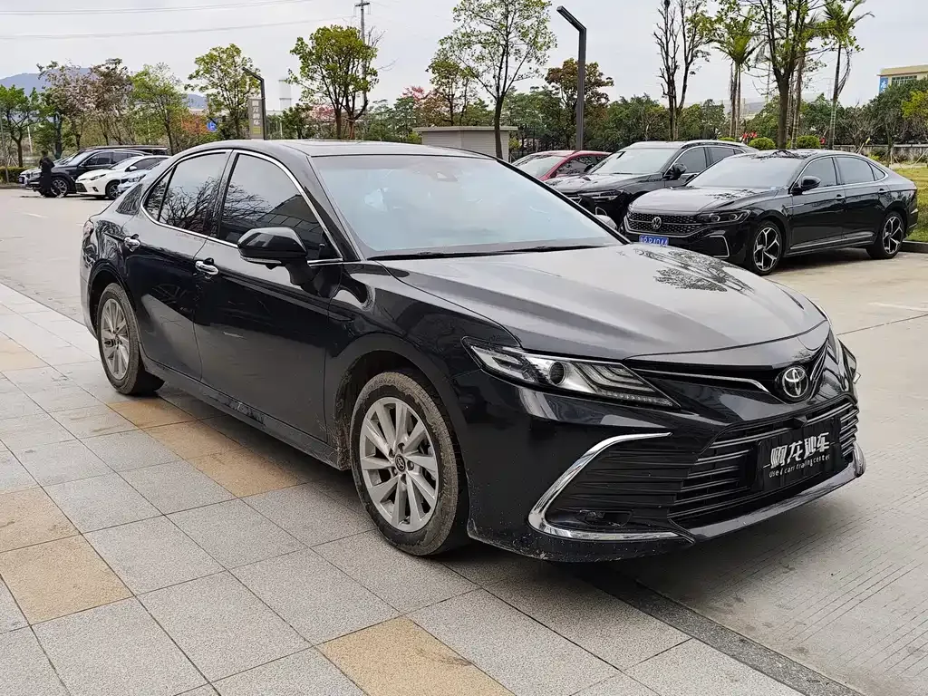 Toyota Camry 2023 из CN, фото 9