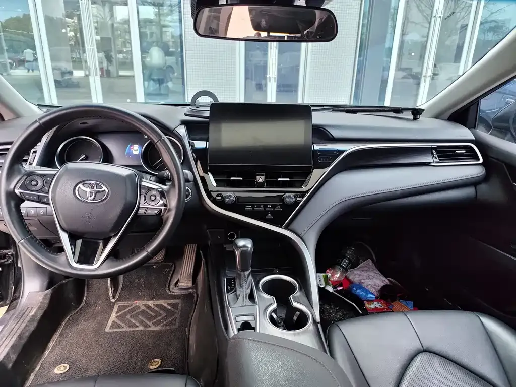 Toyota Camry 2023 из CN, фото 6