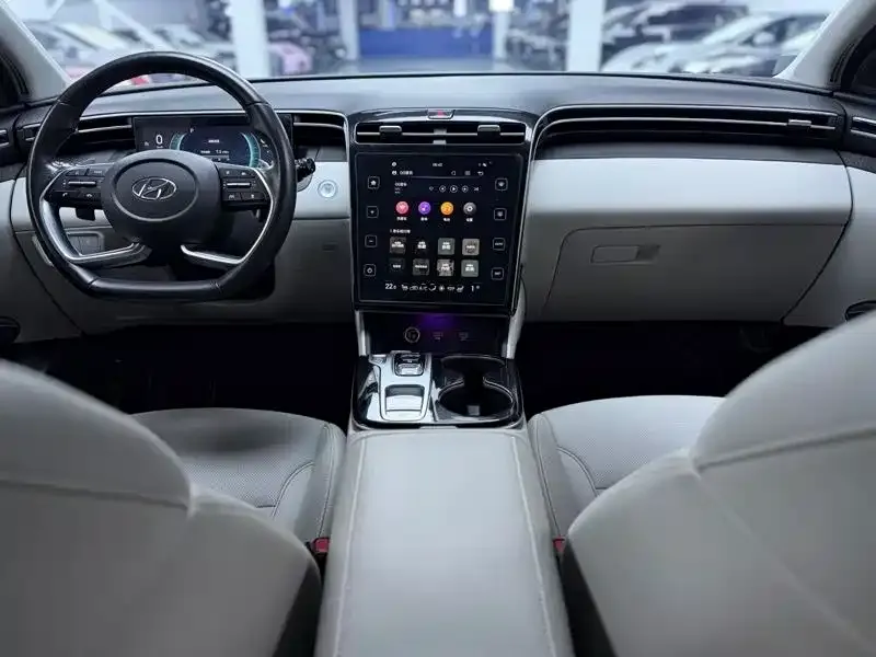Hyundai Tucson — фото 2