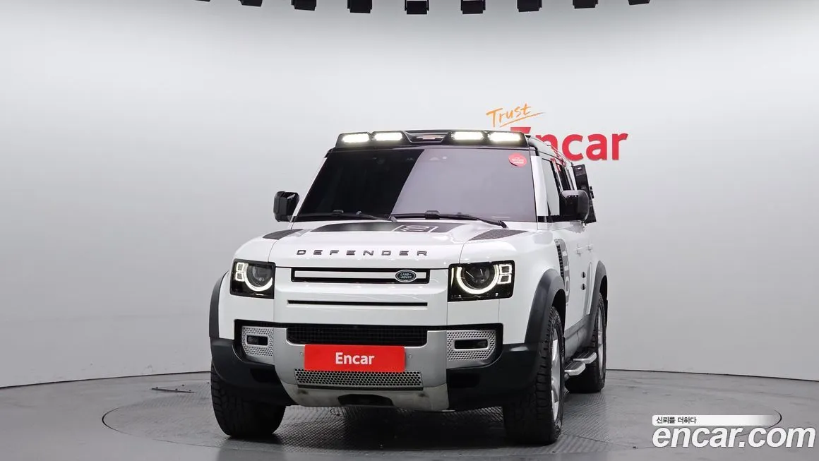 Land Rover Defender 2022 из KR, фото 3