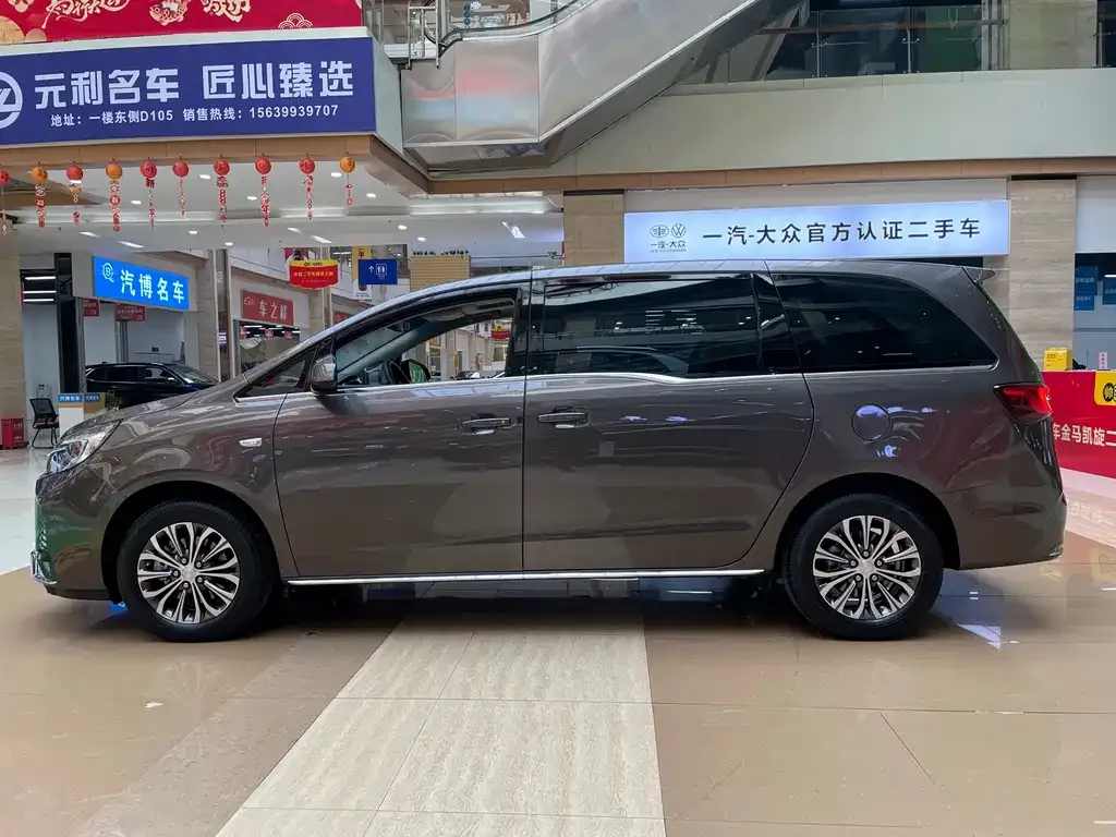 Buick GL8 2024 из CN, фото 4