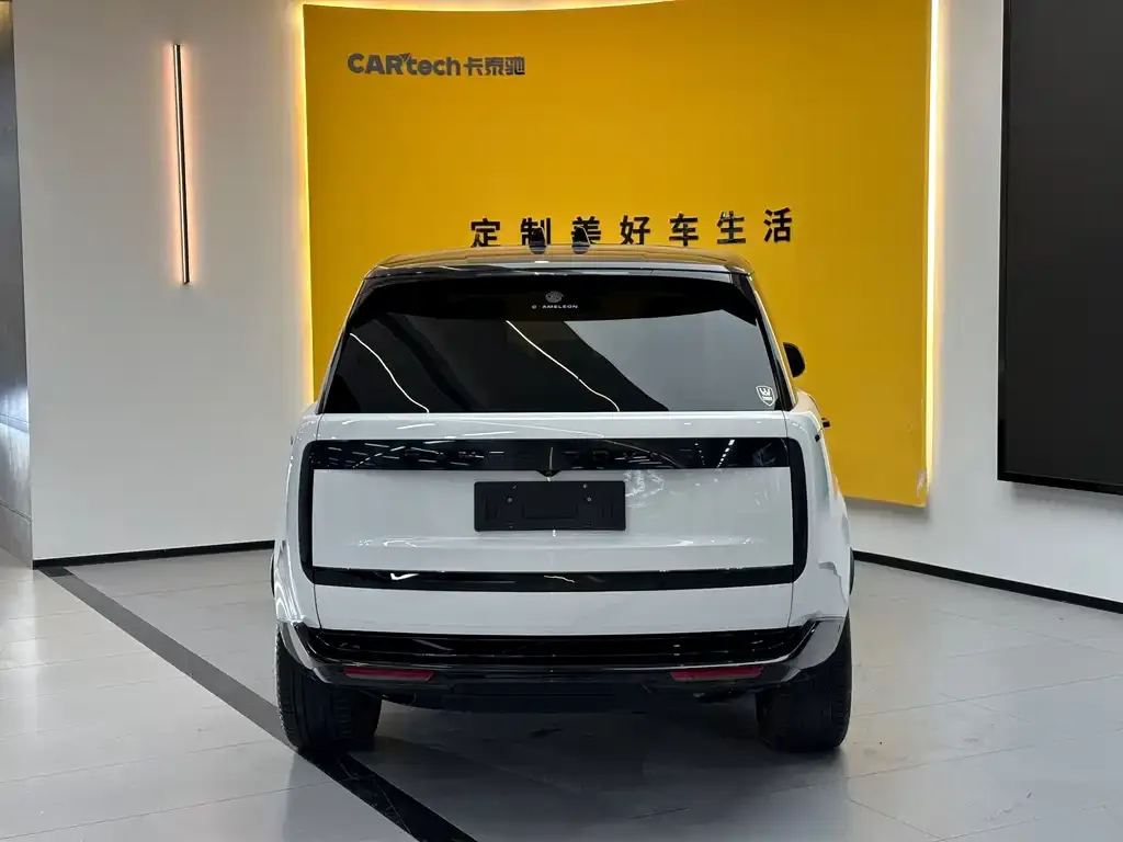 Land Rover Range Rover 2024 из CN, фото 2