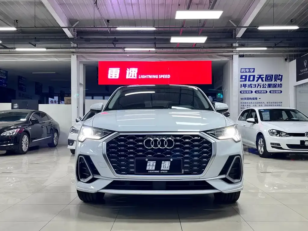 Audi Q3 Sportback — фото 3