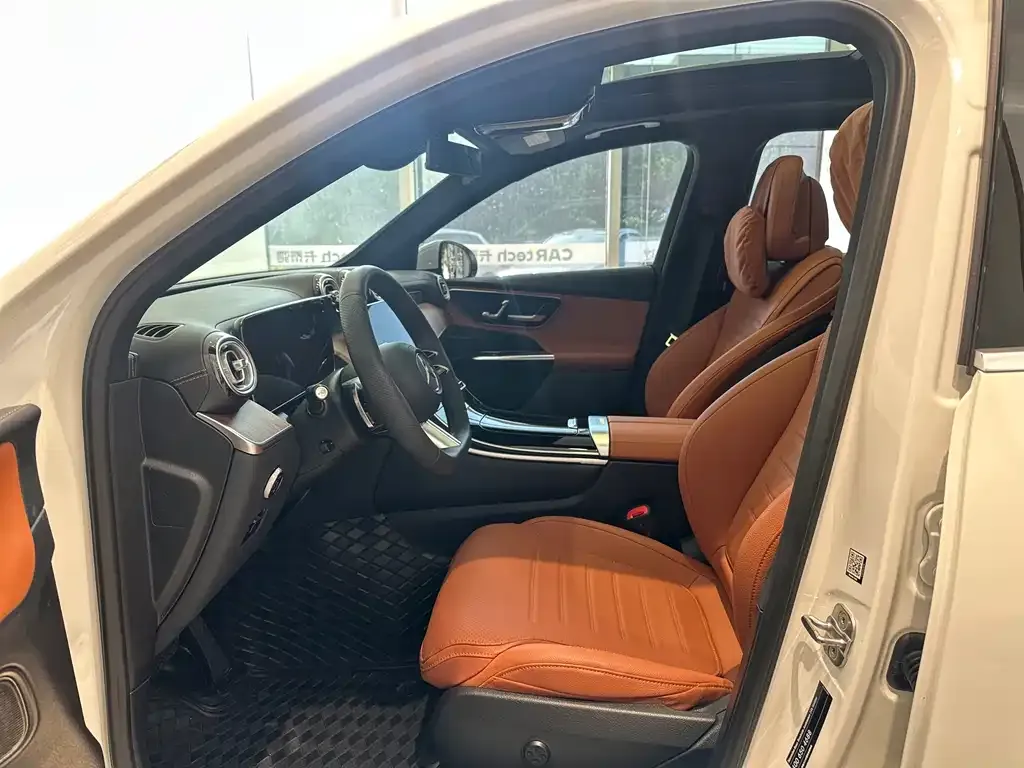 Mercedes-Benz GLC 2023 из CN, фото 3