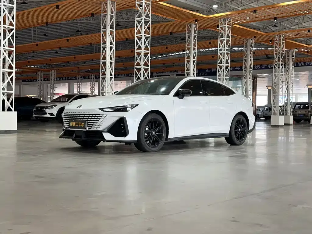 Changan UNI-V 2023 из CN, фото 1