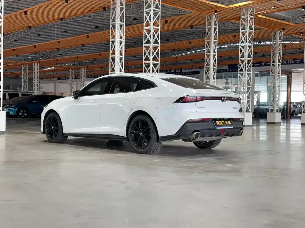 Changan UNI-V 2023 из CN, фото 6