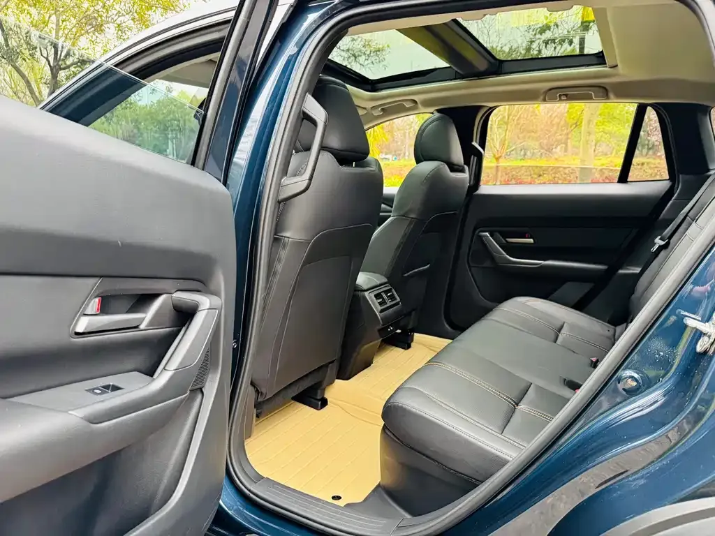 Mazda CX-50 2024 из CN, фото 6