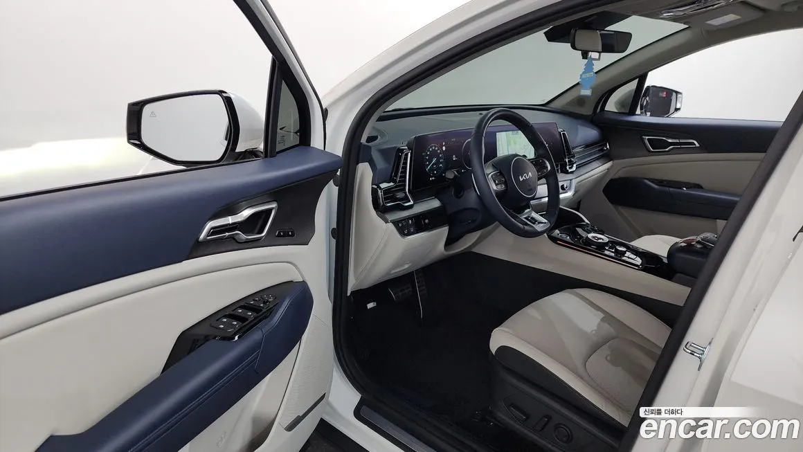 Kia Sportage — фото 8