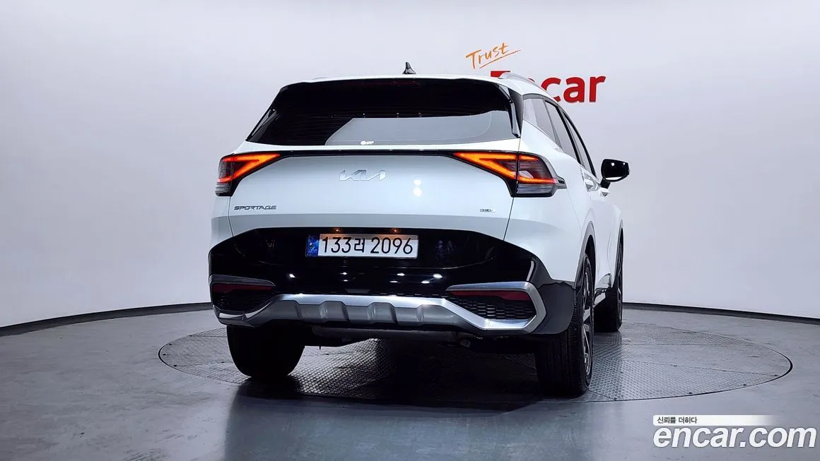 Kia Sportage — фото 7