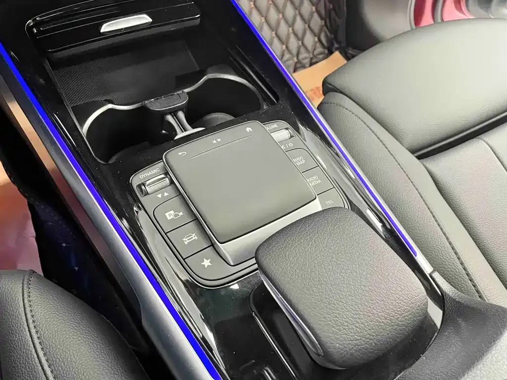 Mercedes-Benz GLB 2021 из CN, фото 5