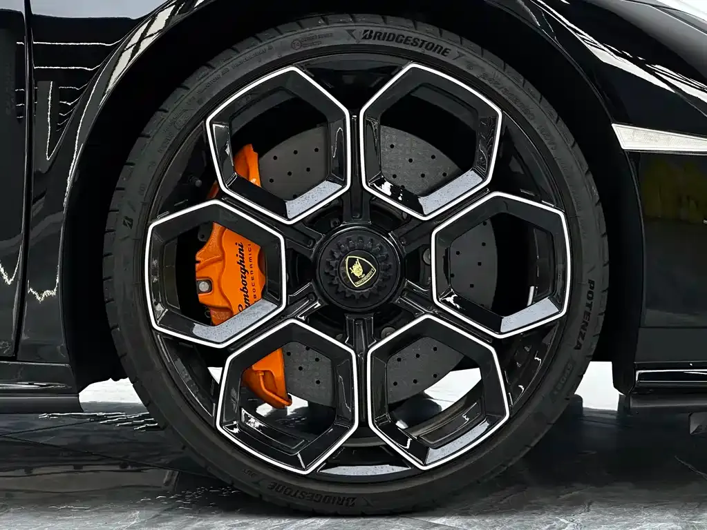 Lamborghini Huracan — фото 8