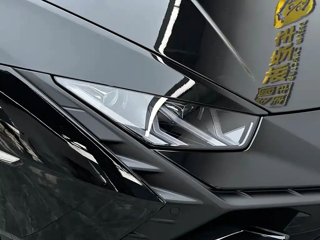Lamborghini Huracan — фото 9