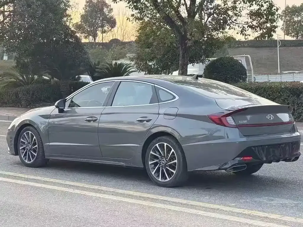 Hyundai Sonata 2022 из CN, фото 8