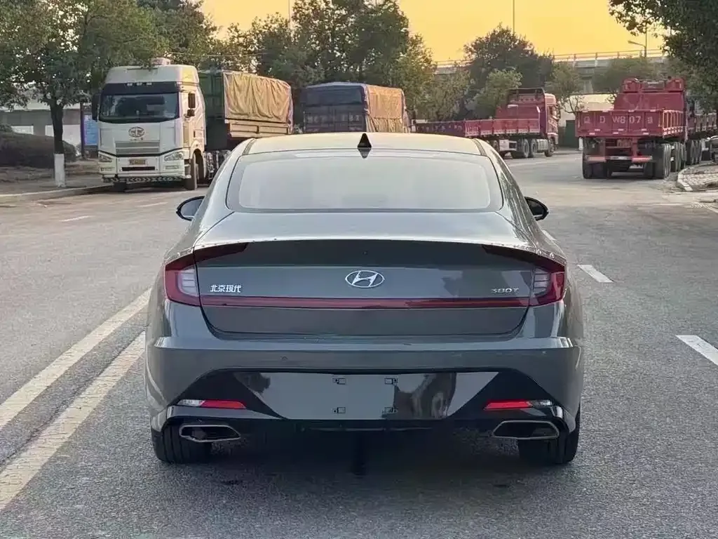 Hyundai Sonata 2022 из CN, фото 4