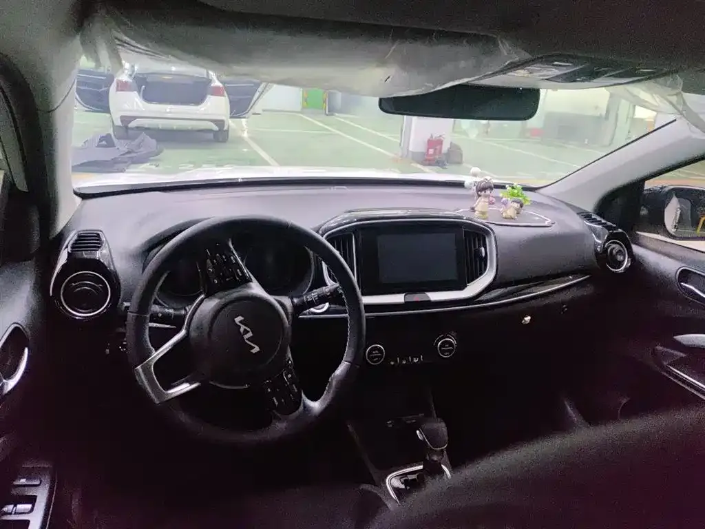 Kia KX1 2022 из CN, фото 5