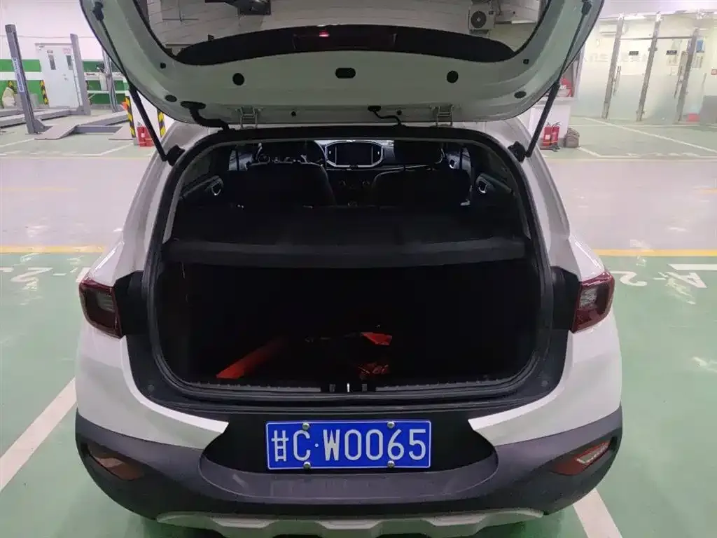 Kia KX1 2022 из CN, фото 6