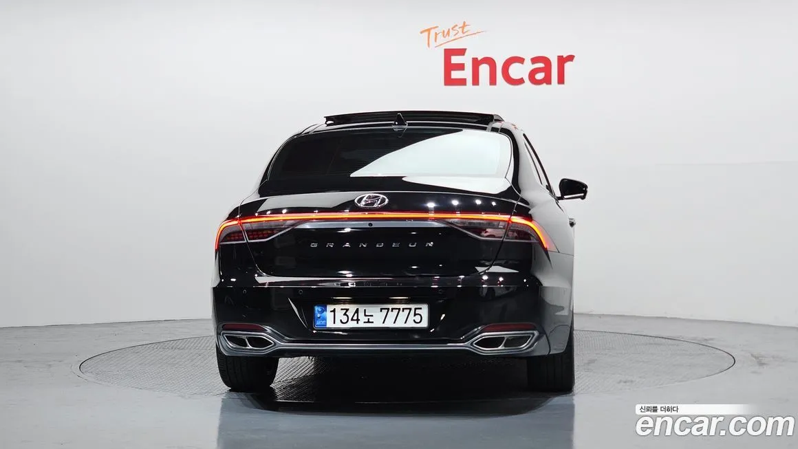 Hyundai Grandeur 2023 из KR, фото 2