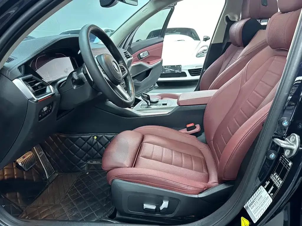 BMW 3 Series 2021 из CN, фото 10