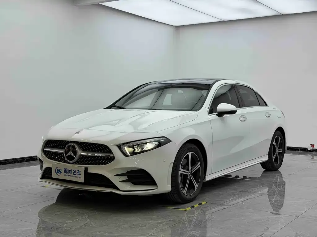 Mercedes-Benz A-Class — фото 7