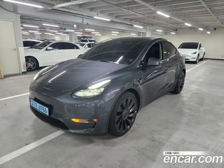 Tesla Model Y
