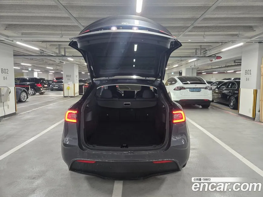 Tesla Model Y 2022 из KR, фото 4