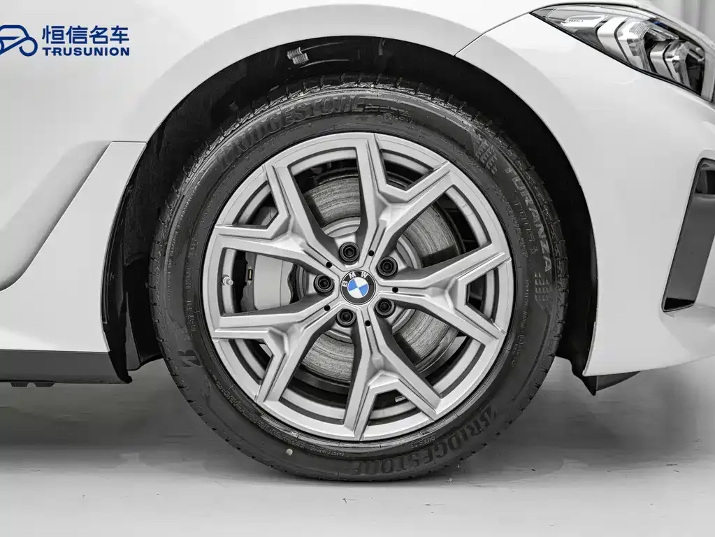 BMW i3 — фото 10