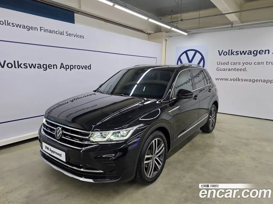 Volkswagen Tiguan — фото 1