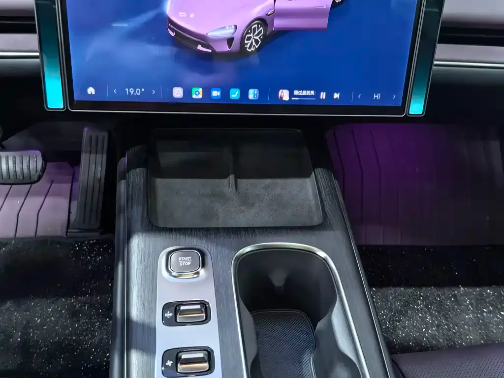 Xiaomi SU7 2025 из CN, фото 7