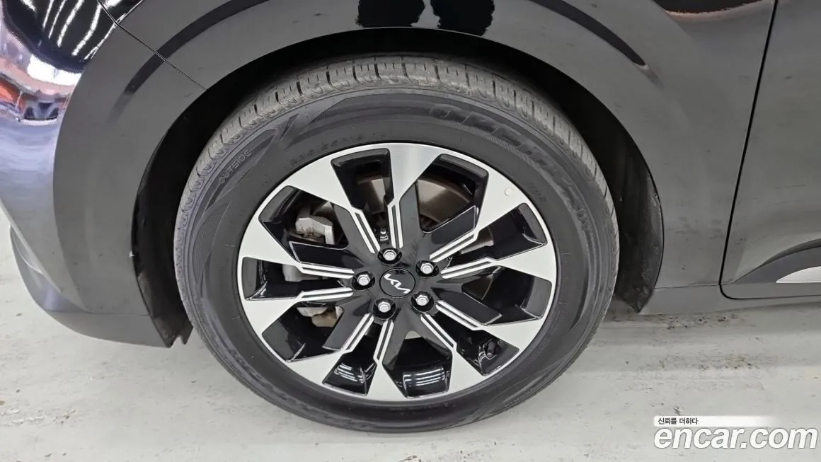 Kia Carnival 2023 из KR, фото 5