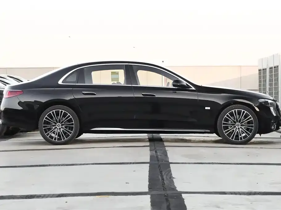 Mercedes-Benz E-Class 2026 из CN, фото 9