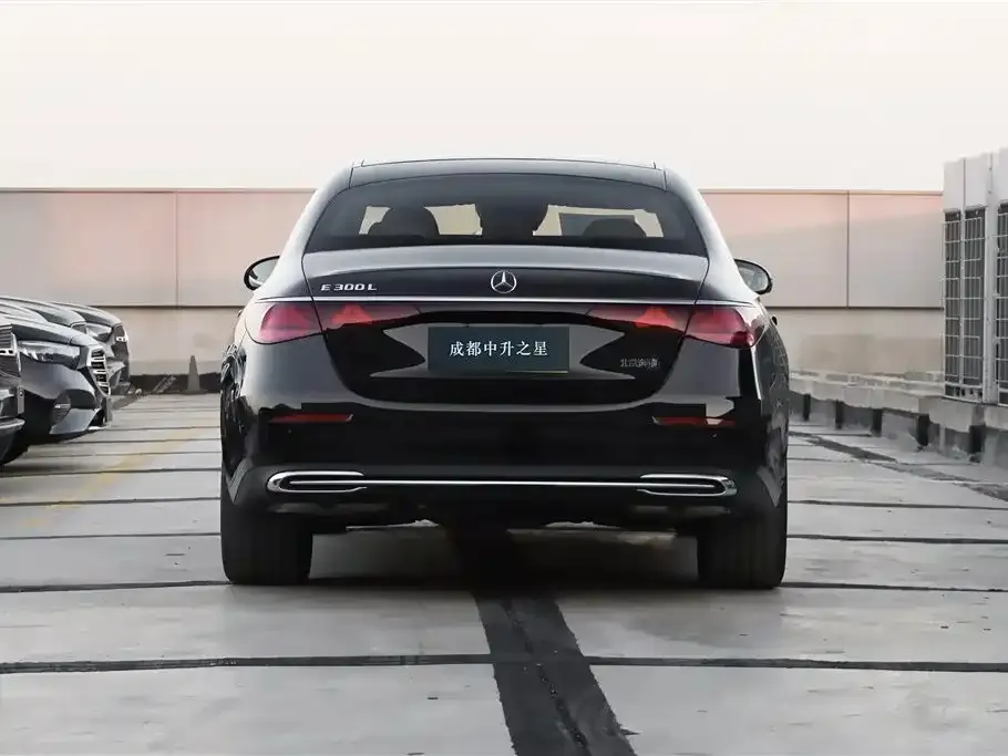 Mercedes-Benz E-Class 2026 из CN, фото 7