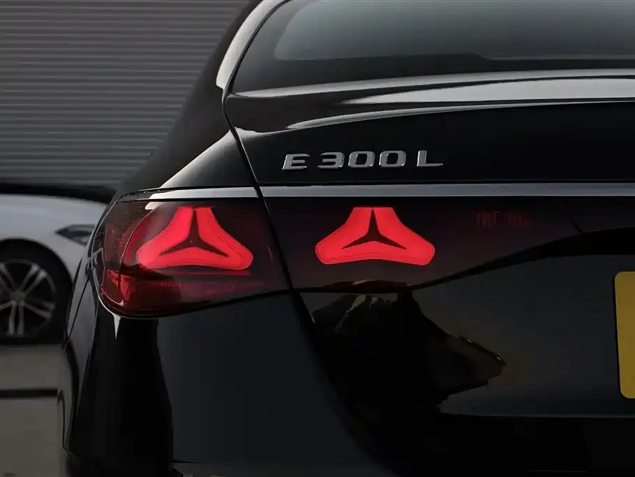 Mercedes-Benz E-Class 2026 из CN, фото 2