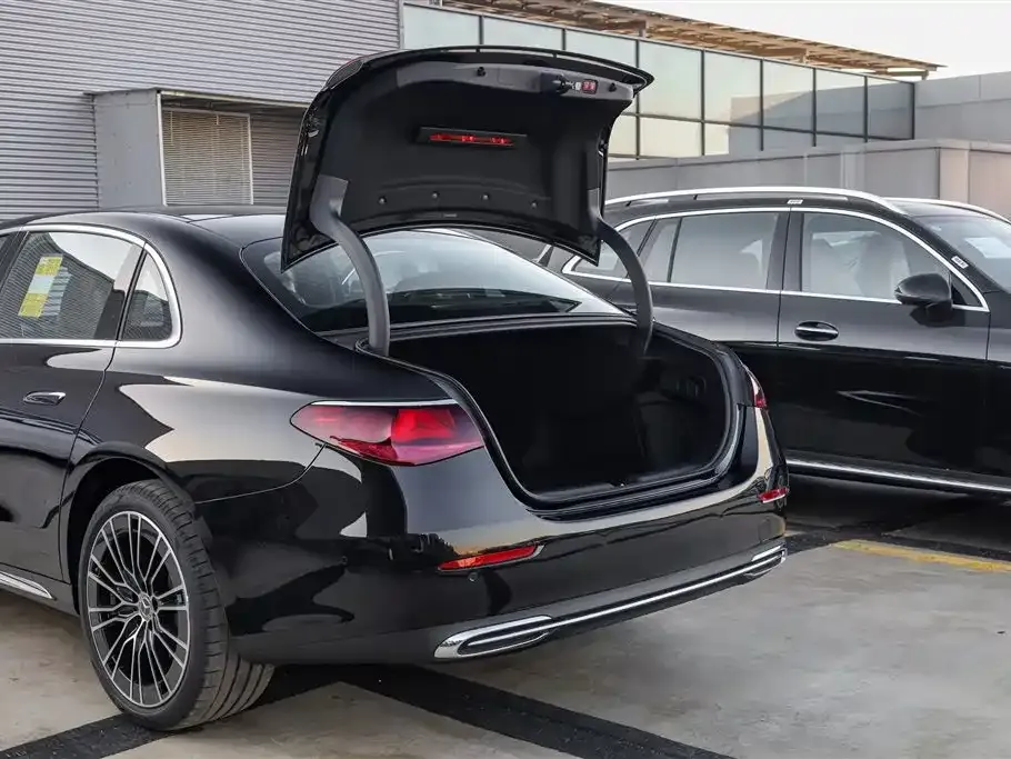 Mercedes-Benz E-Class 2026 из CN, фото 10
