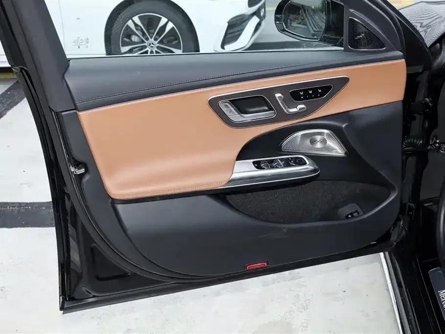Mercedes-Benz E-Class 2026 из CN, фото 5