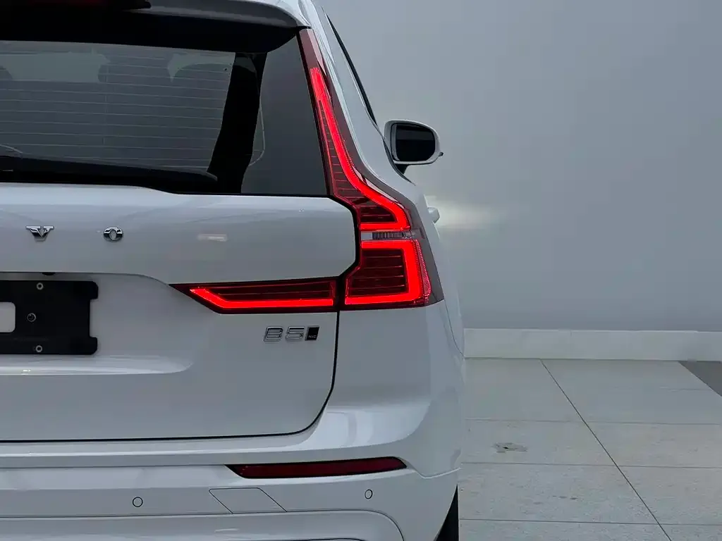 Volvo XC60 2022 из CN, фото 7