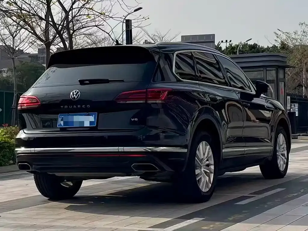 Volkswagen Touareg 2021 из CN, фото 4