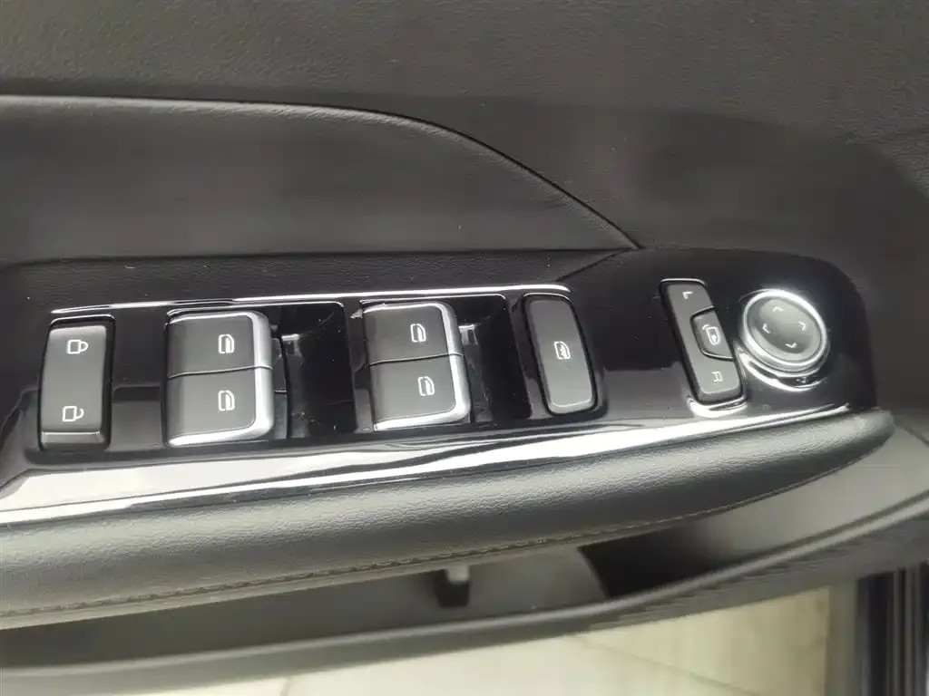 Wuling Xingguang 2025 из CN, фото 9