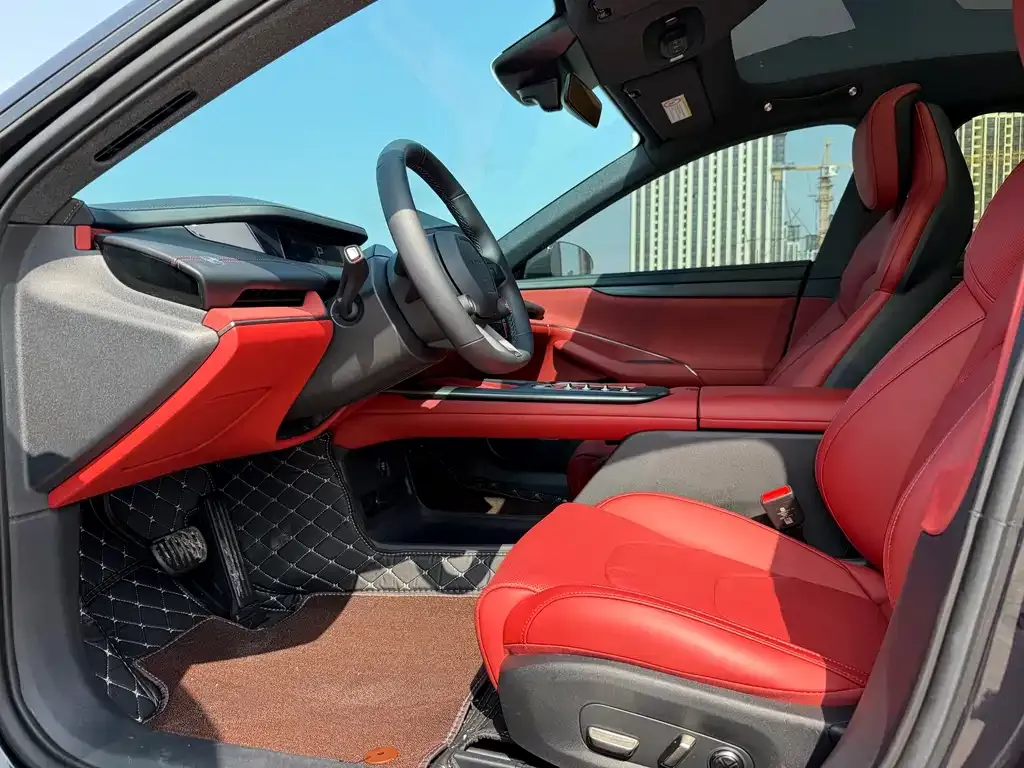 Xiaomi SU7 2025 из CN, фото 4