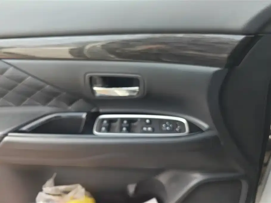 Mitsubishi Outlander 2021 из CN, фото 2