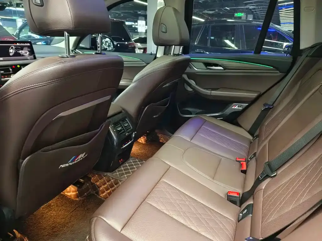 BMW X3 2022 из CN, фото 4