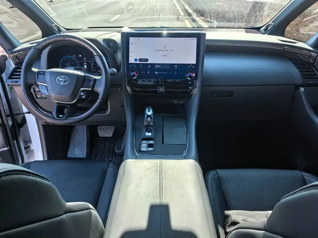 Toyota Alphard 2026 из CN, фото 10