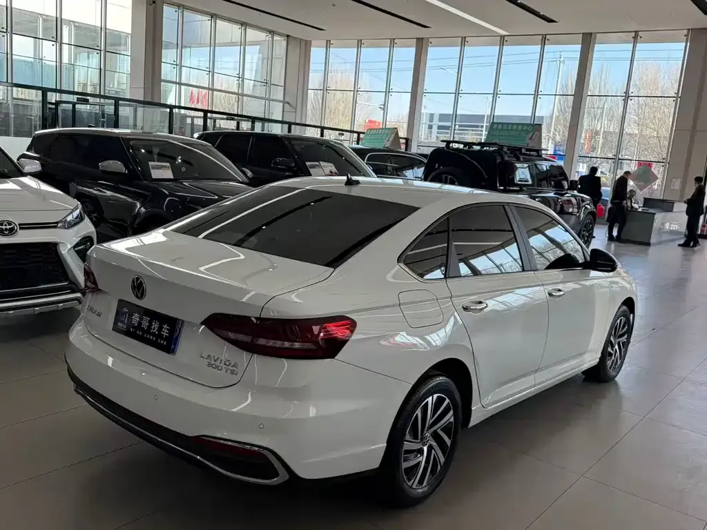 Volkswagen Lavida 2024 из CN, фото 8