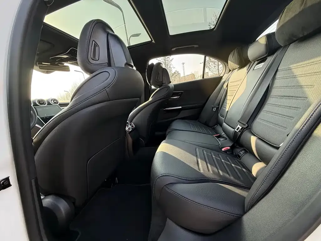 Mercedes-Benz C-Class New Energy — фото 6