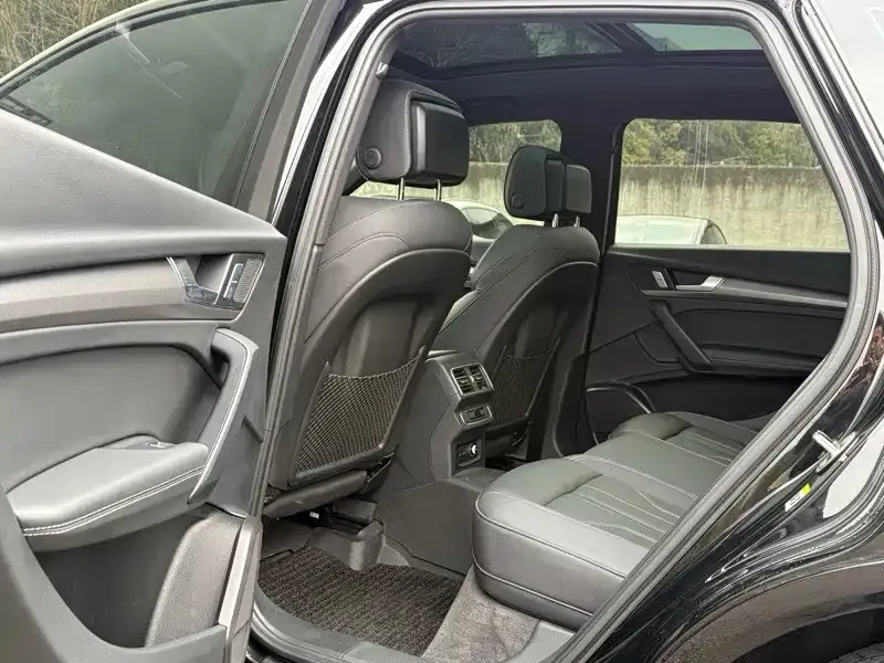 Audi Q5L 2023 из CN, фото 5