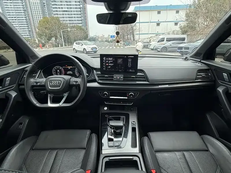 Audi Q5L 2023 из CN, фото 7
