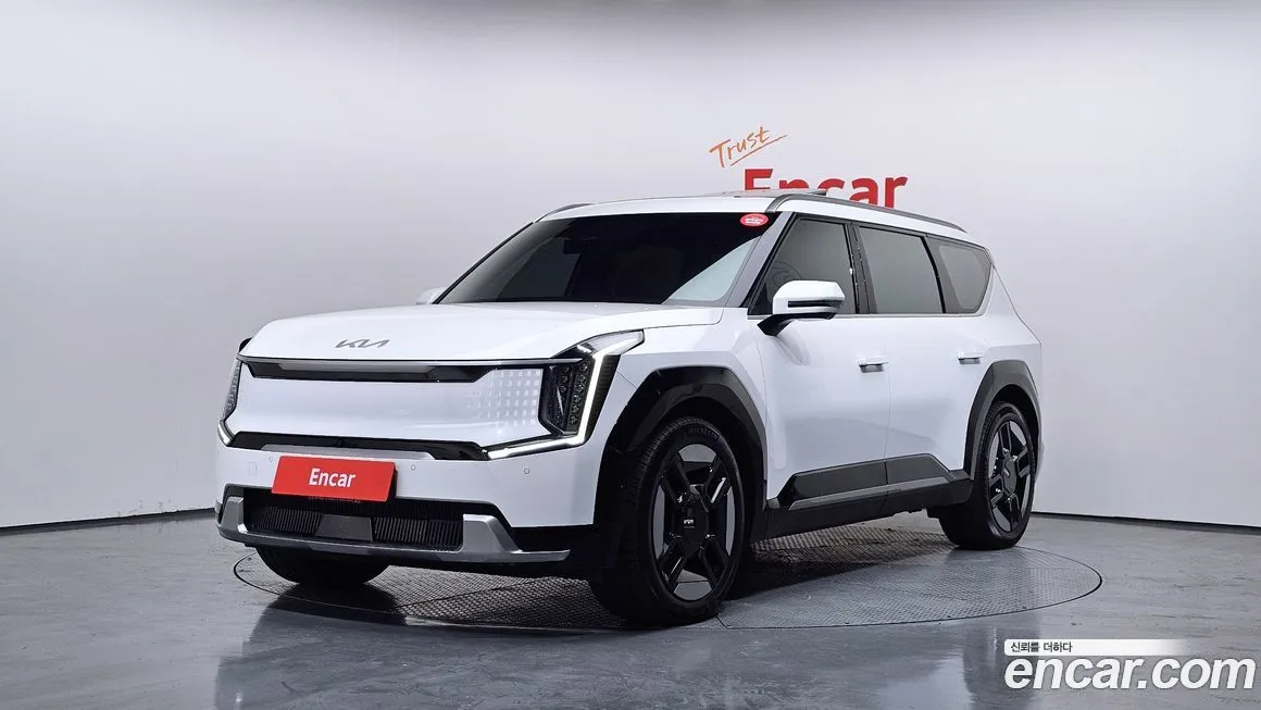 Kia EV9 2024 из KR, фото 1