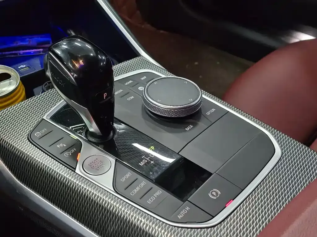 BMW 3 Series — фото 10