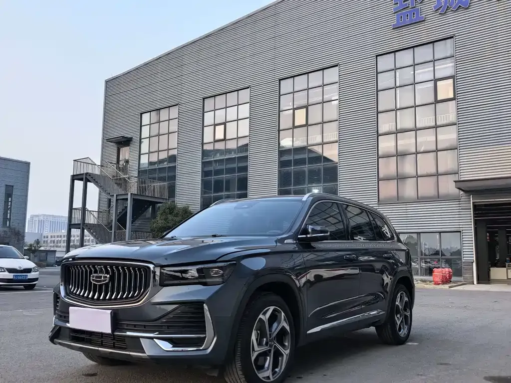 Geely Xingyue L — фото 1